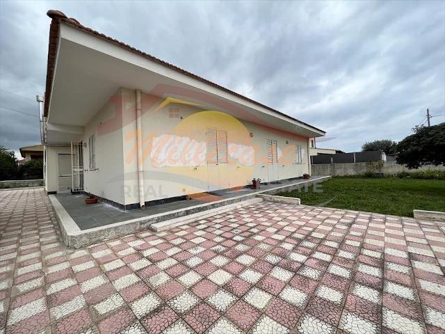 Detached house in {3}, Via Luigi Maria Monti - Photo 1