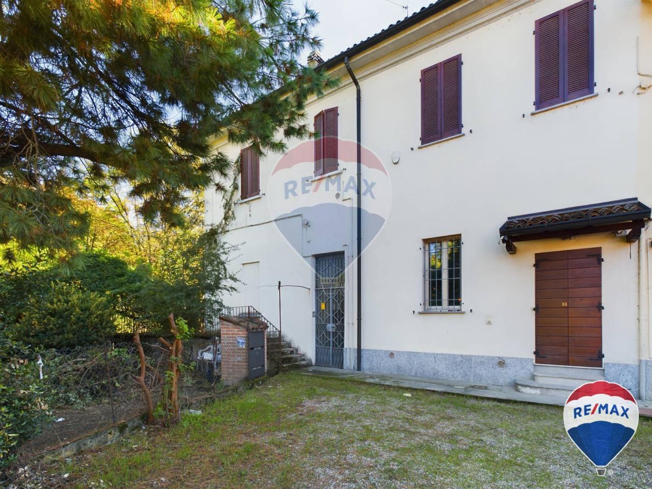 Casa indipendente in vendita a Pavia