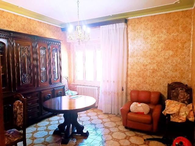 4-room flat, Monte San Giusto - Photo 1