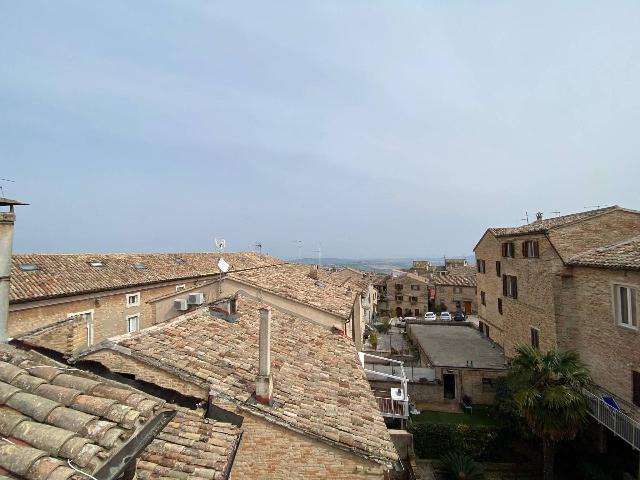 4-room flat in Via Roma, Recanati - Photo 1