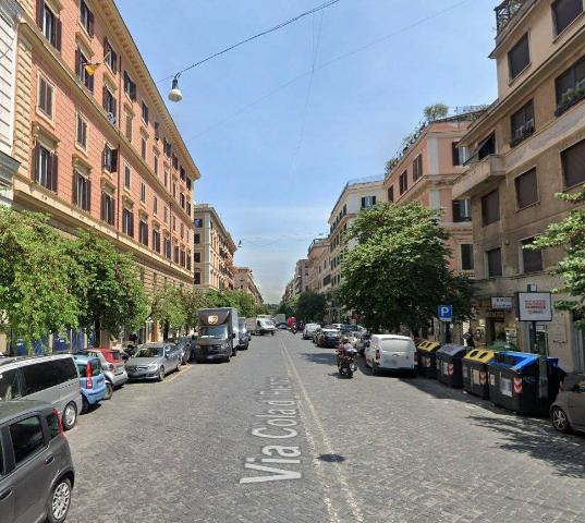 Shop in Via Cola di Rienzo, Roma - Photo 1