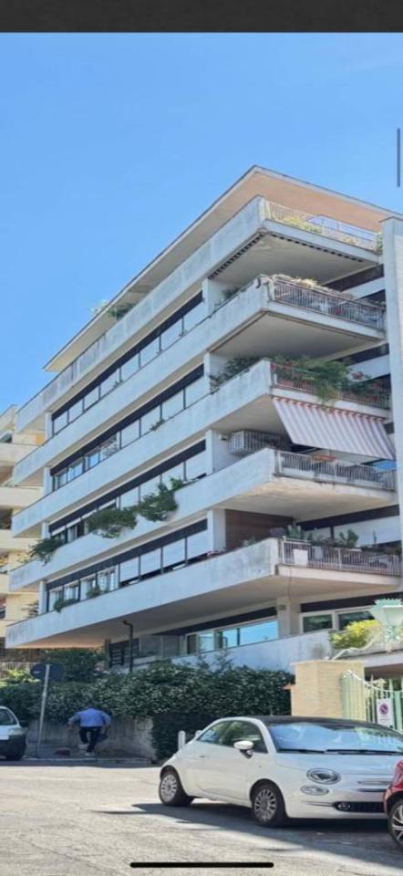 appartamento in vendita a Roma in zona Parioli