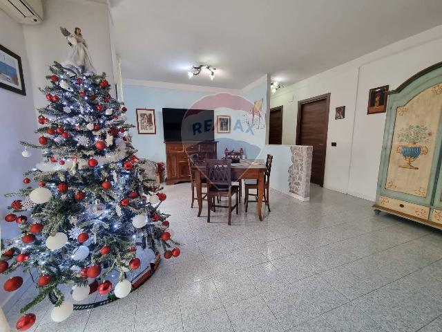 Apartament in Via Circumvallazione Esterna 20/a, Melito di Napoli - Photo 1