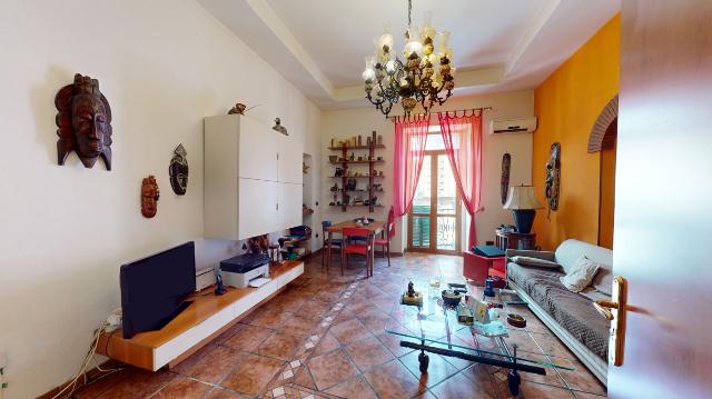 Dreizimmerwohnung in Via Firenze, Napoli - Foto 1