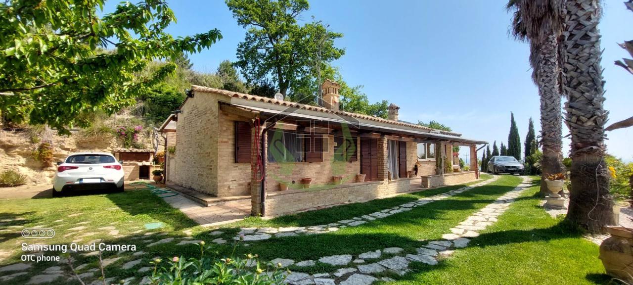 Villa in vendita a Altidona