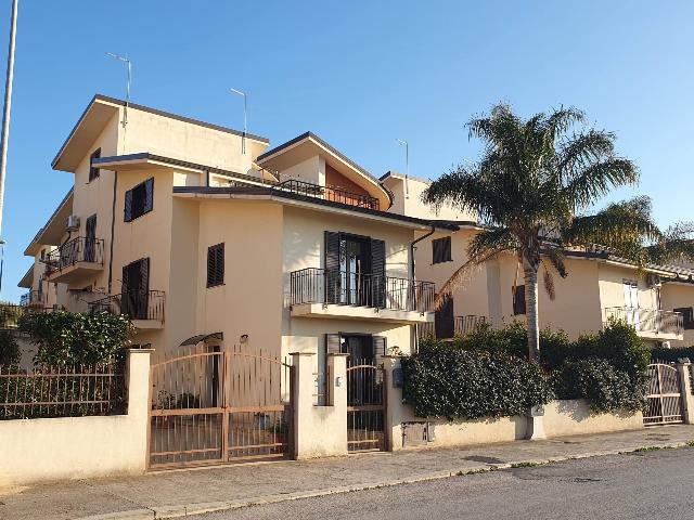 Terraced house in {3}, - Photo 1