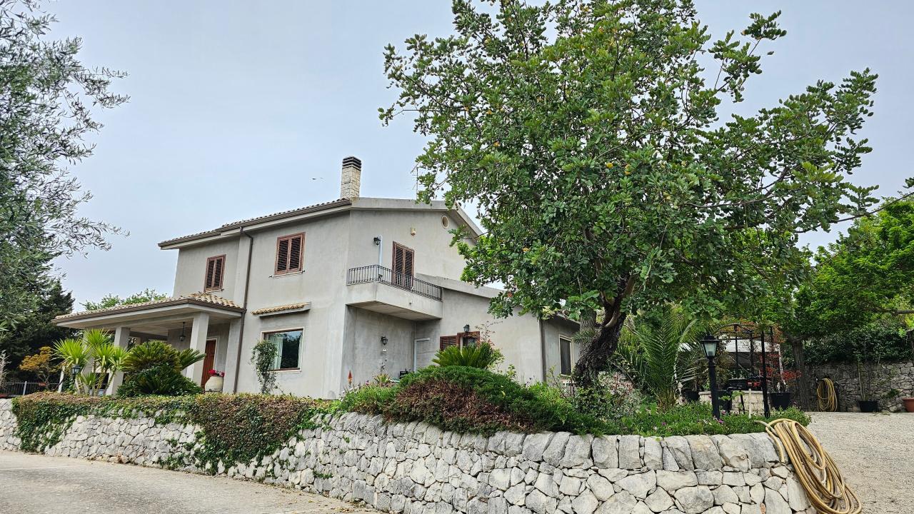 Villa in vendita a Modica