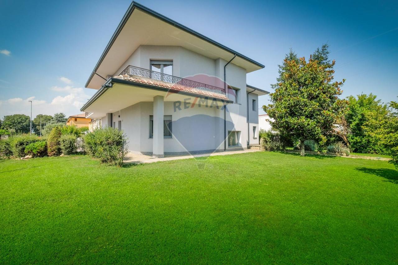 Villa in vendita a Verdellino