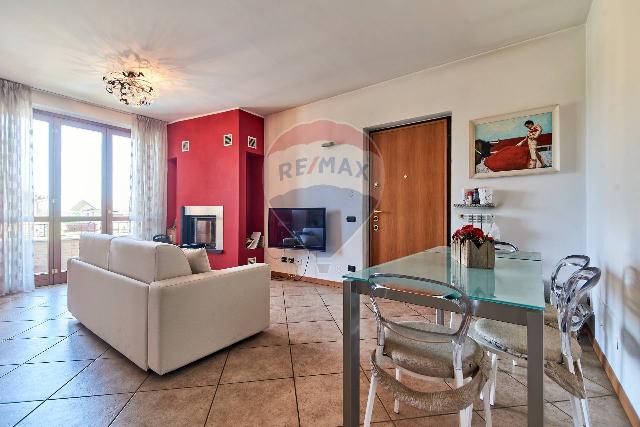 4-room flat in Via Lungo Serio 10, Grassobbio - Photo 1