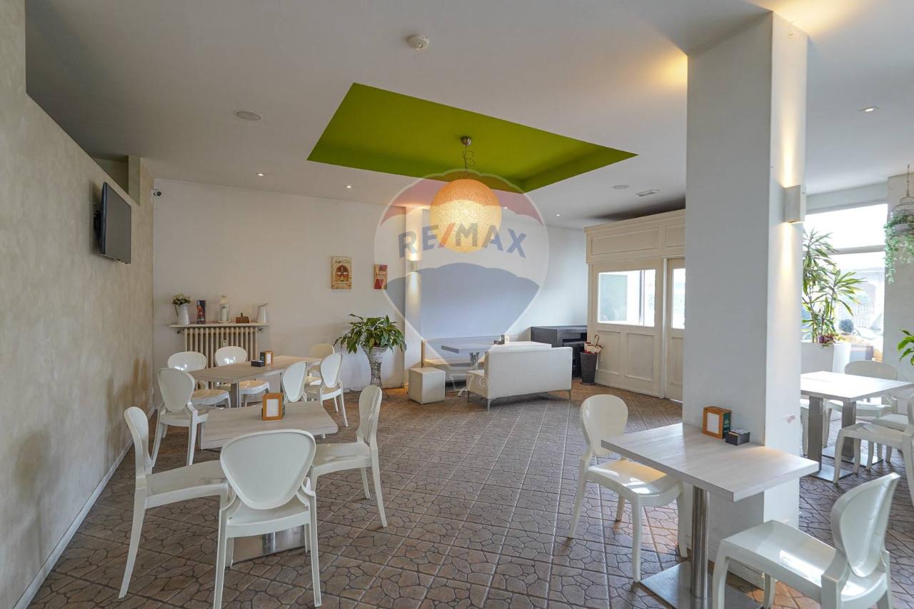 Negozio in Roma 40, Terno D'Isola, {3} - Foto 1
