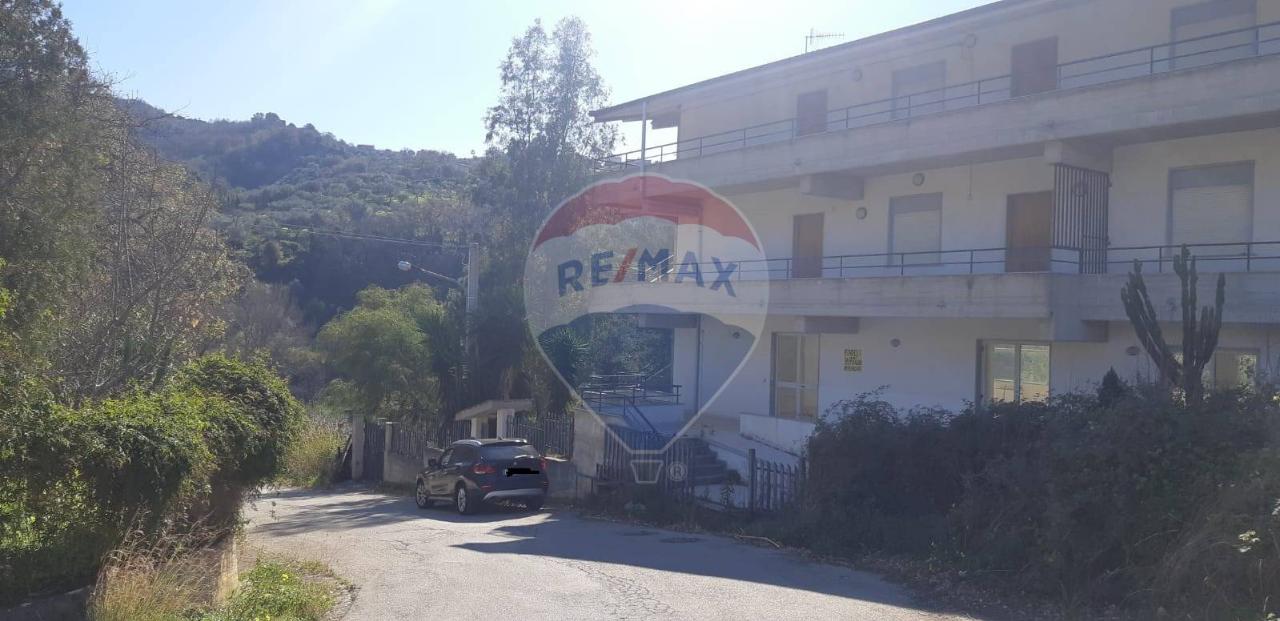 Albergo in Contrada Faia Sn, Militello Rosmarino - Foto 1