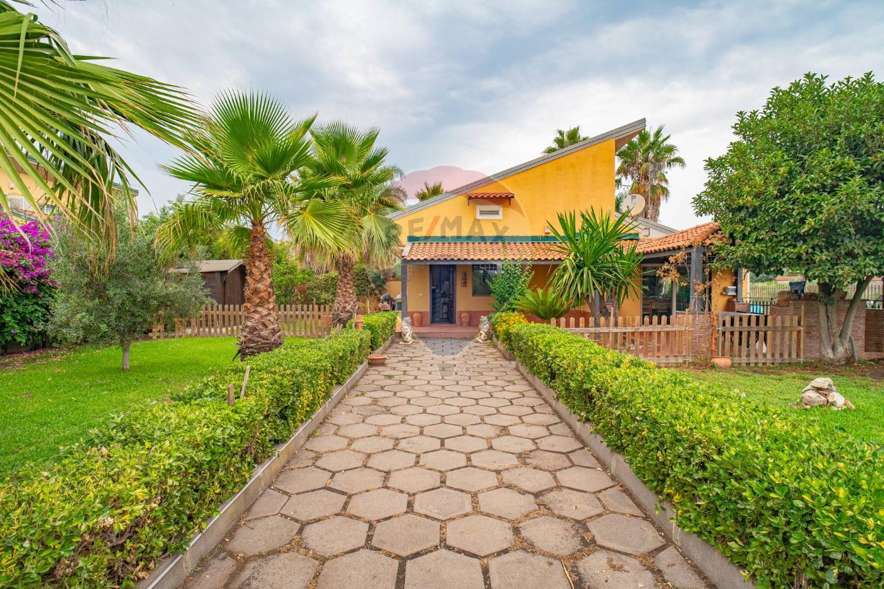 Villa a schiera in vendita a Acireale