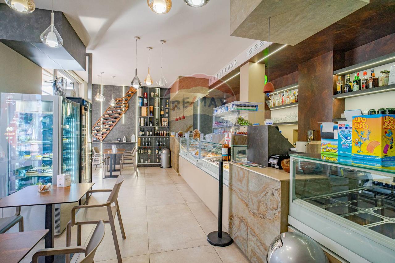 Bar in Via Umberto 32, Sant'Agata li Battiati - Foto 1