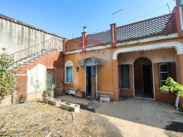 Einfamilienhaus in Via Trazzera 8, Aci Bonaccorsi - Foto 1