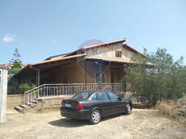 Villa in Via Modica di Manfredi 53, Caltagirone - Foto 1