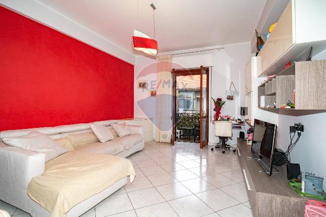 3-room flat in Via Marco Polo 3, Aci Sant'Antonio - Photo 1