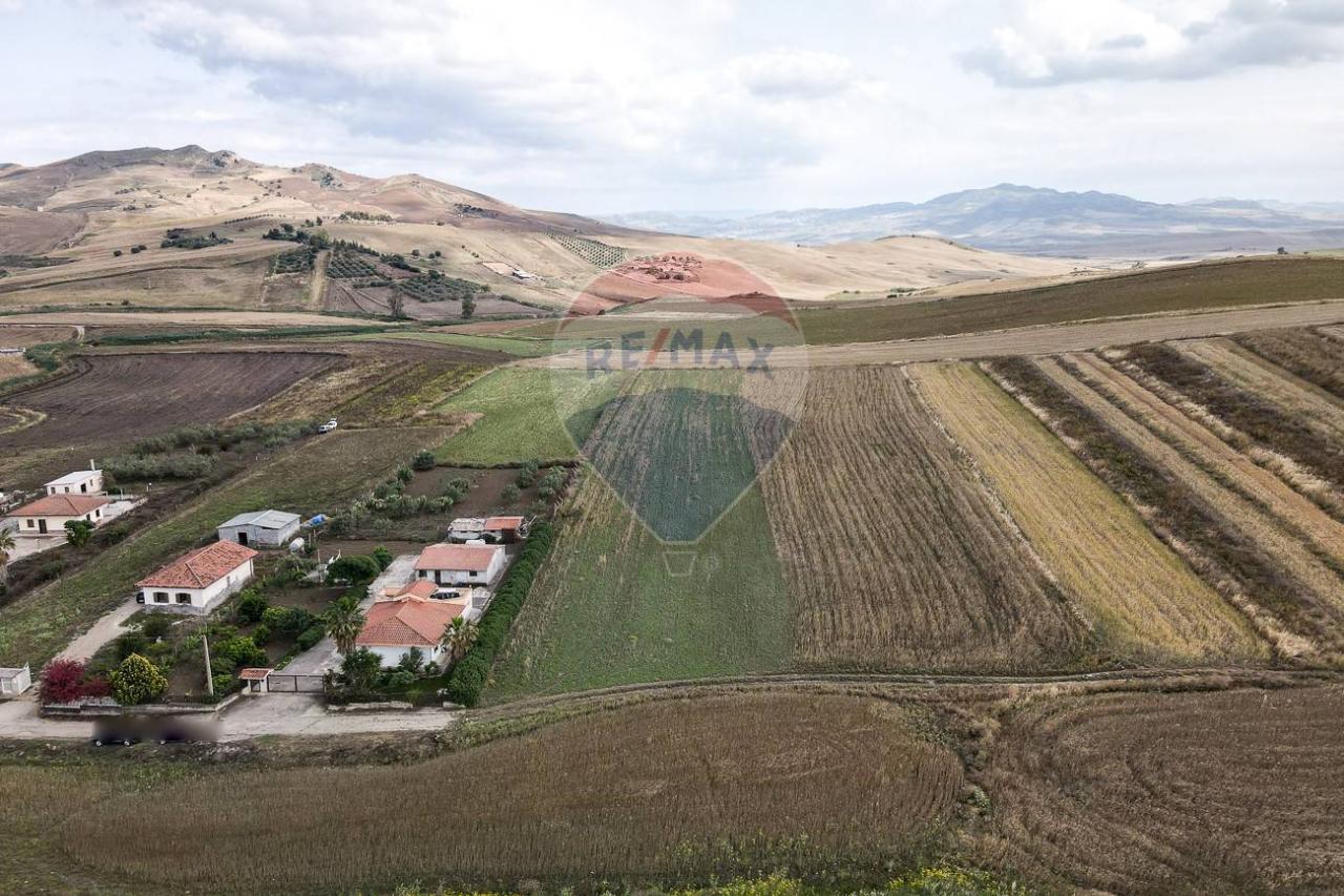 Terreno agricolo in vendita a Castel Di Iudica