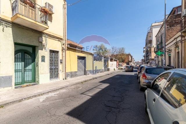 Einfamilienhaus in Via Caduti del Lavoro 139, Catania - Foto 1