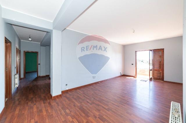 Apartament in Via Ciminna 11, Aci Catena - Photo 1