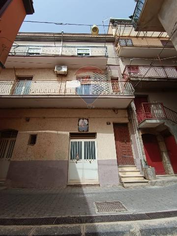 Einfamilienhaus in Via Sant'Agostino 28, Caltagirone - Foto 1