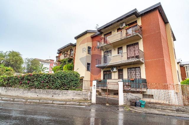 Appartamento in Stradale Giulio 20, Catania - Foto 1