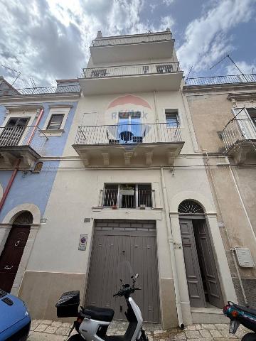 Casa indipendente in Ruggero Settimo 26, Ragusa - Foto 1