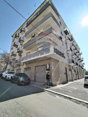 Wohnung in Via Emilio Cuzzocrea 5, Reggio di Calabria - Foto 1