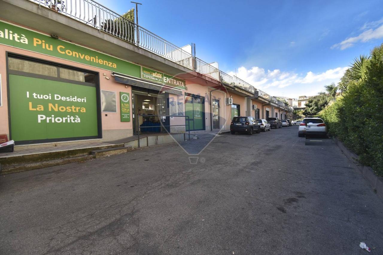Esercizio commerciale in Via Provinciale per Santa Maria Ammalati 41, Acireale, {3} - Foto 1
