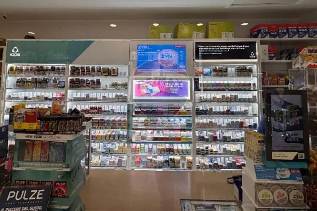 Esercizio commerciale in , Catania, {3} - Foto 1