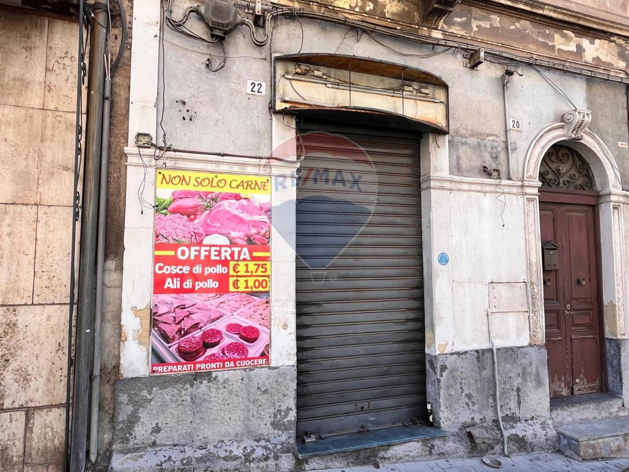 Negozio in Via Vincenzo Casagrandi 22, Catania, {3} - Foto 2