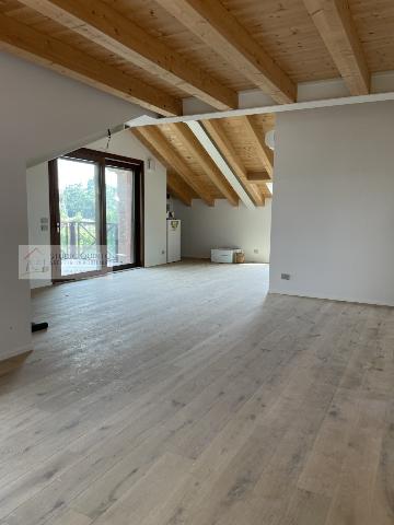 4-room flat in {3}, - Photo 1