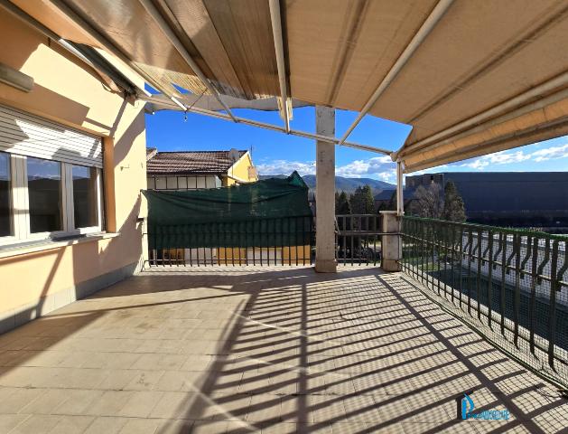 Penthouse in Via Val d'Aosta, Terni - Photo 1