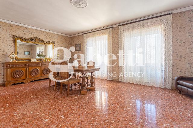 4-room flat in Via Ritiro 33, Mugnano di Napoli - Photo 1