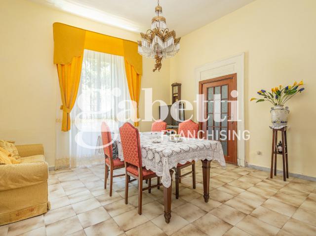 Dreizimmerwohnung in Corso Chiaiano, Napoli - Foto 1