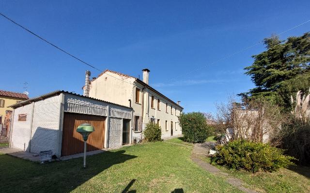 Detached house in Via Masin 45, Rovigo - Photo 1