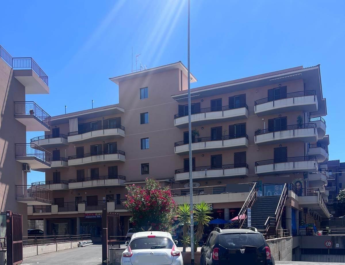 Ufficio in Via Etnea, Carlentini, {3} - Foto 1