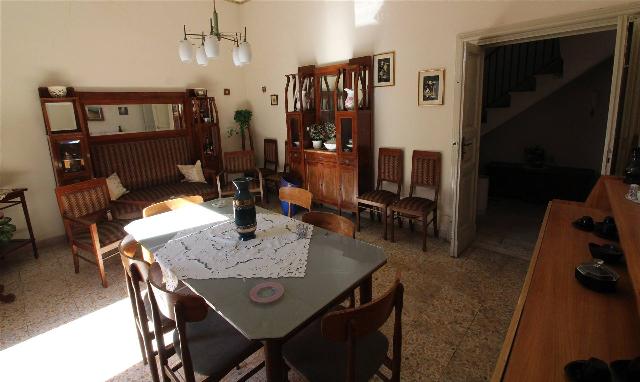 Detached house in Via Pitagora, Lentini - Photo 1