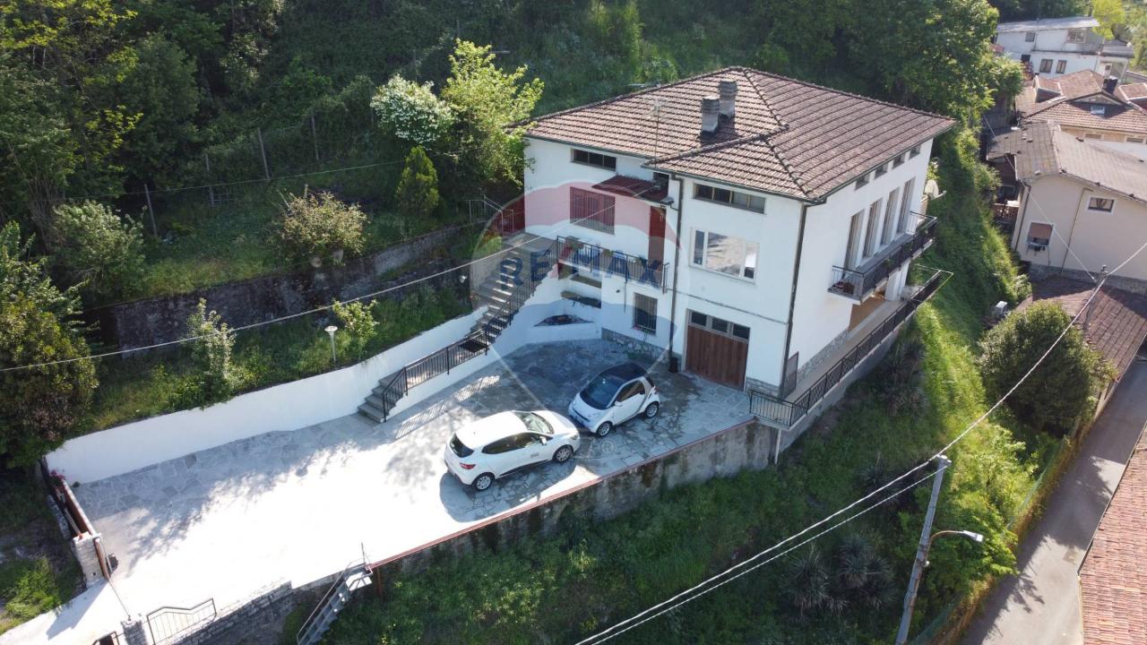 Villa in vendita a Coreglia Antelminelli
