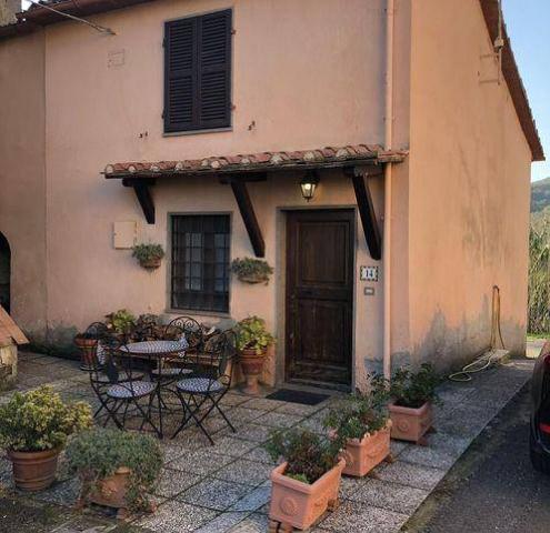 Casa indipendente in Loc. Valle Castagneta 14, Sorano - Foto 1