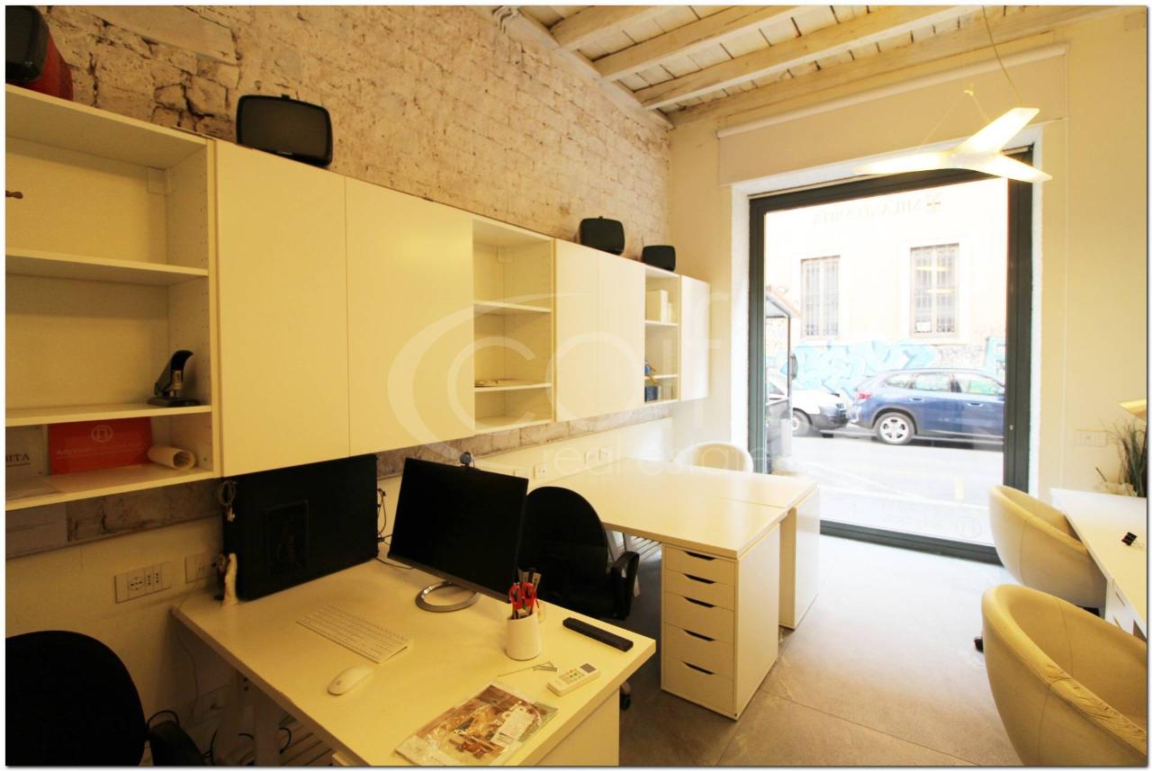 Negozio in Via Tadino 17, Milano, {3} - Foto 2