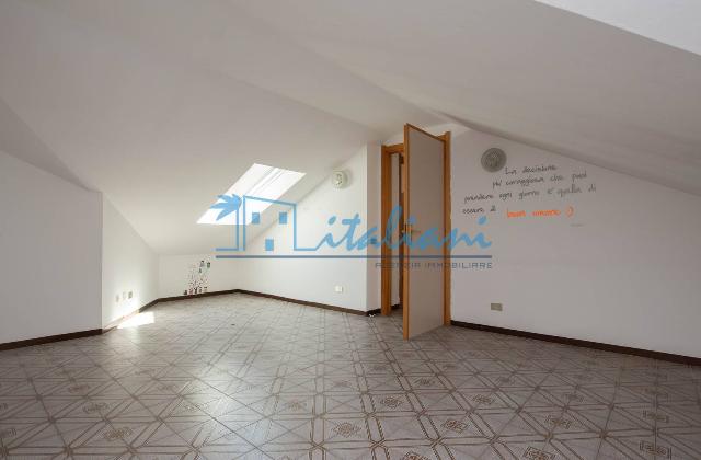 3-room flat in {3}, Via Parasio 46 - Photo 1