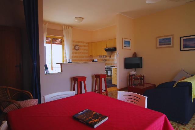 4-room flat in {3}, - Photo 1