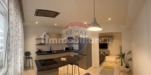 insertion image
