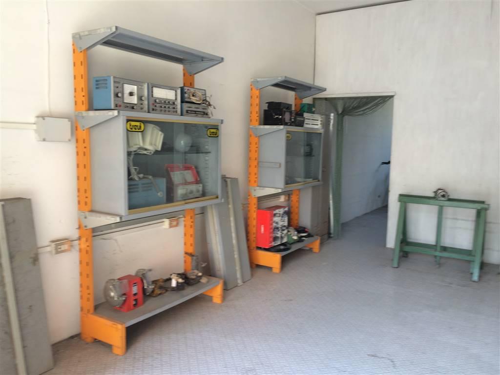 Laboratorio in Via II Giugno, 33/a, Certaldo, Firenze, Certaldo, {3} - Foto 2