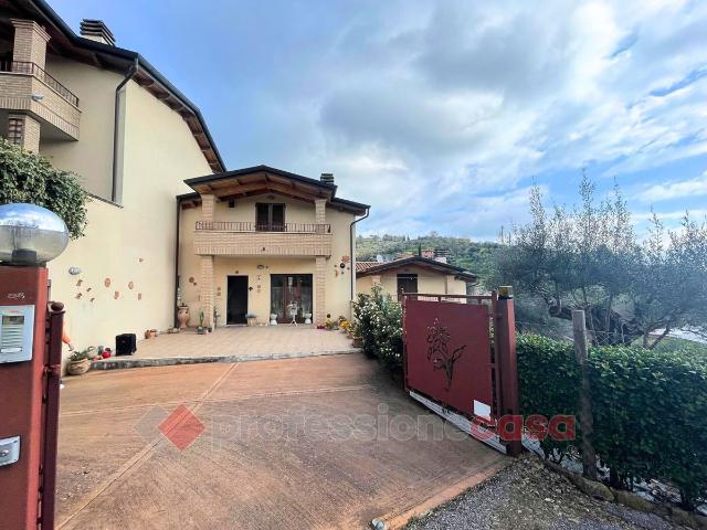 Villa in {3}, Strada Ponte Rio Ponte Pattoli - Foto 1