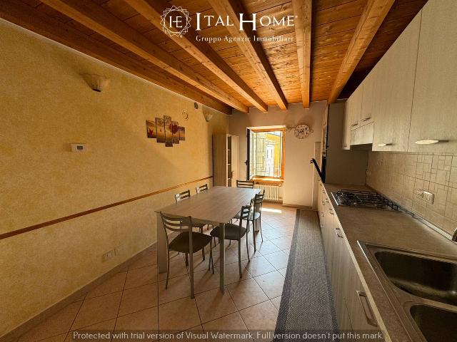 4-room flat in {3}, Piazza Dante - Photo 1