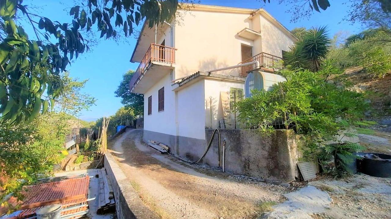 Casa indipendente in vendita a Monte San Giovanni Campano