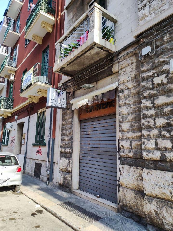 Negozio in , Bari, {3} - Foto 2