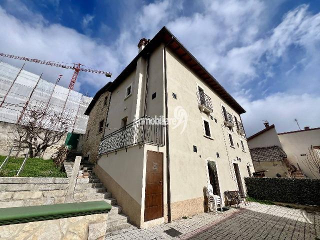 Detached house in {3}, Via Castello - Photo 1