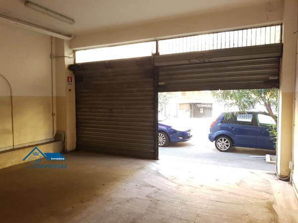 Negozio in Via delle Baleari, Roma, {3} - Foto 1